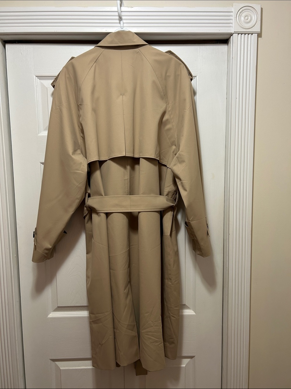 Lands’ End trench coat - Picture 3 of 8
